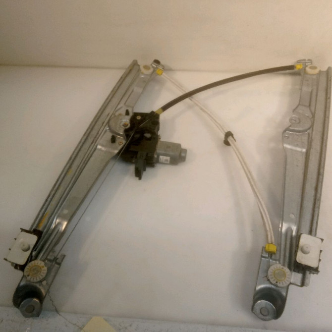 Mecanisme+moteur leve-glace avg occasion RENAULT SCENIC IV Phase 1 04-1995->04-1999 1.6 DCI 130ch 807214665R 2