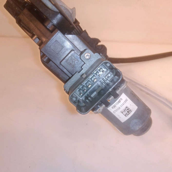 Mecanisme+moteur leve-glace avg occasion RENAULT SCENIC IV Phase 1 04-1995->04-1999 1.6 DCI 130ch 807214665R 3