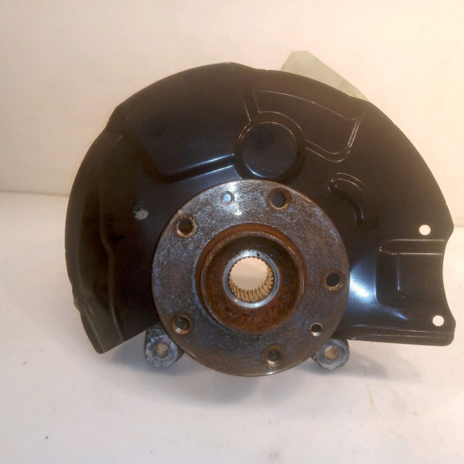 Moyeu avg occasion RENAULT SCENIC IV Phase 1 04-1995->04-1999 1.6 DCI 130ch 402024EA1A 1