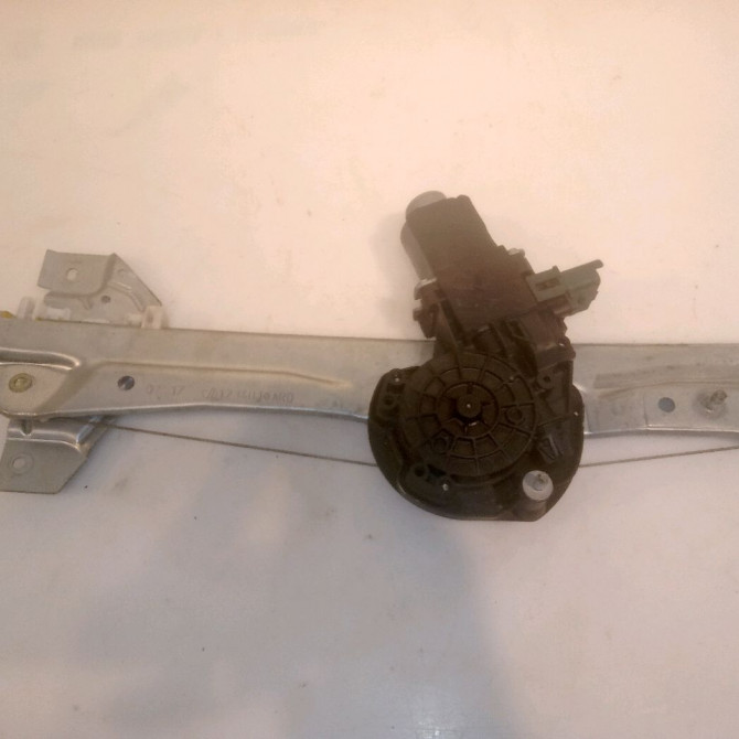 Mecanisme+moteur leve-glace ard occasion RENAULT SCENIC IV Phase 1 04-1995->04-1999 1.6 DCI 130ch 827201983R 1