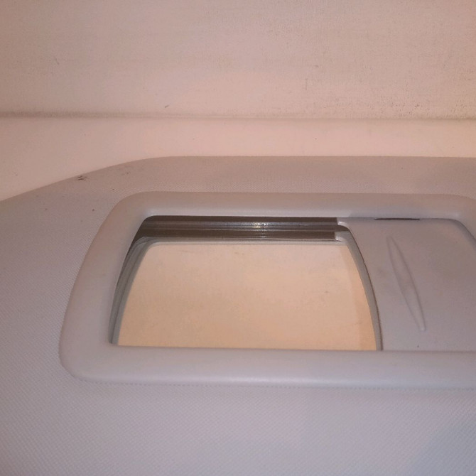 Pare-soleil droit occasion RENAULT SCENIC IV Phase 1 04-1995->04-1999 1.6 DCI 130ch 964002917R 3