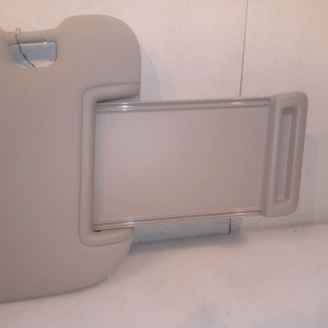 Pare-soleil droit occasion RENAULT SCENIC IV Phase 1 04-1995->04-1999 1.6 DCI 130ch 964002917R 4