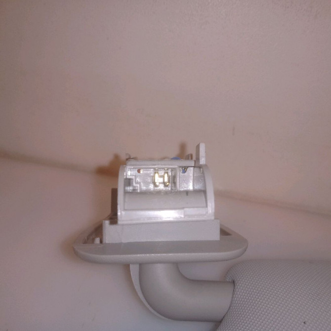 Pare-soleil droit occasion RENAULT SCENIC IV Phase 1 04-1995->04-1999 1.6 DCI 130ch 964002917R 5