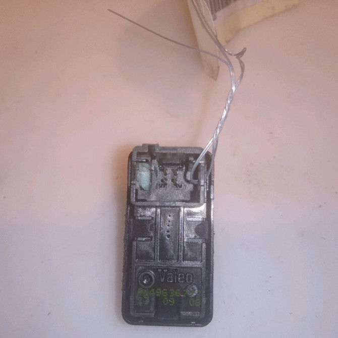 Commande leve-glace porte arrière droite occasion CITROEN C4 I Phase 2 07-2008->10-2010 1.6 HDI 110ch 6554HJ 2