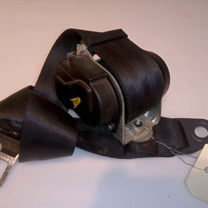 Ceinture arrière droite occasion CITROEN XSARA PICASSO Phase 2 02-2004->12-2010 1.6 HDI 92 ch 8973XJ 1