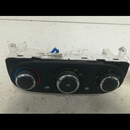 Commande de chauffage occasion RENAULT CLIO IV Phase 1 07-2012->... 1.5 DCI 90ch 275107188R