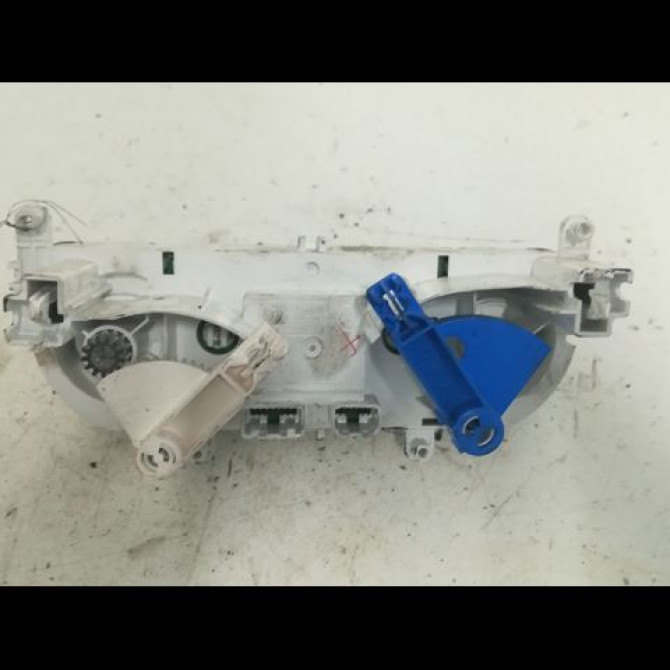 Commande de chauffage occasion RENAULT CLIO IV Phase 1 07-2012->... 1.5 DCI 90ch 275107188R 2