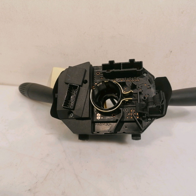 Bloc commodos occasion FIAT PUNTO II Phase 2 05-2003->10-2009 1.2i 60ch 735381041 2