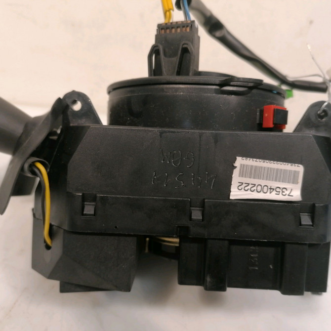 Bloc commodos occasion FIAT PUNTO II Phase 2 05-2003->10-2009 1.2i 60ch 735381041 3