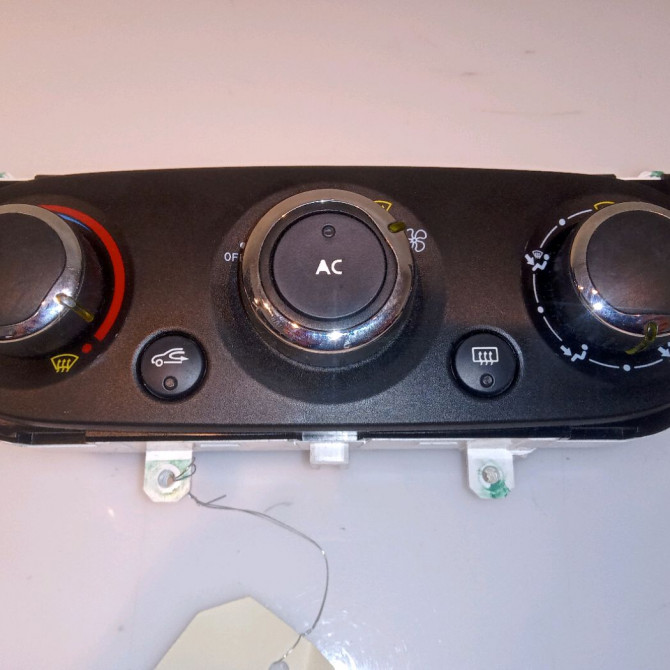 Commande de chauffage occasion RENAULT CLIO IV Phase 1 07-2012->... 1.5 DCI 90ch 275107188R 1