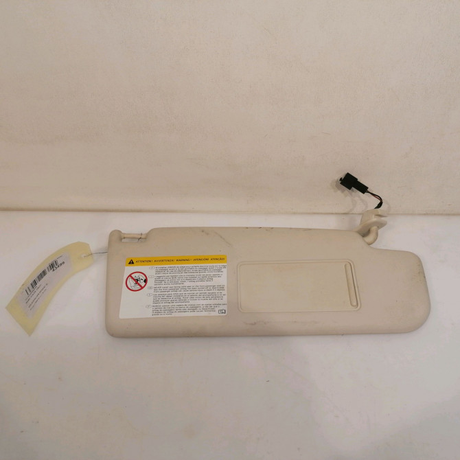 Pare-soleil droit occasion VOLKSWAGEN PASSAT VI Phase 1 04-1995->04-1999 2.0 TDI 136ch 3AA857552HPC3 1