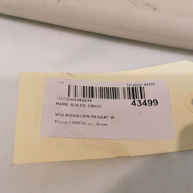 Pare-soleil droit occasion VOLKSWAGEN PASSAT VI Phase 1 04-1995->04-1999 2.0 TDI 136ch 3AA857552HPC3 4