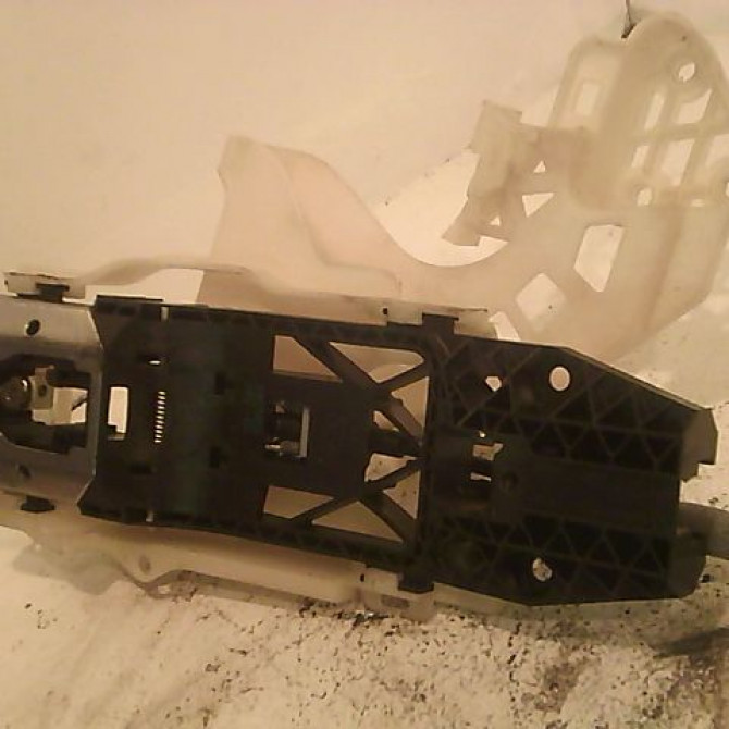 Serrure porte avg occasion VOLKSWAGEN TIGUAN I TIGUAN I Phase 2 2011-04-01->2016-12-31 2.0 TDI 140ch 5N1837015M 6