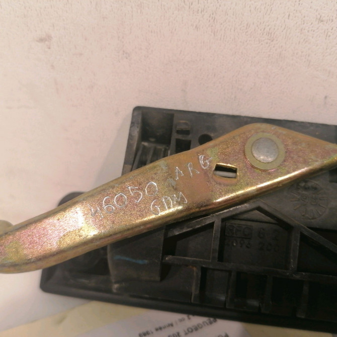 Poignee ext porte arg occasion PEUGEOT 205 205 Phase 2 1987-07-01->1998-12-31 1.1i 910175 3