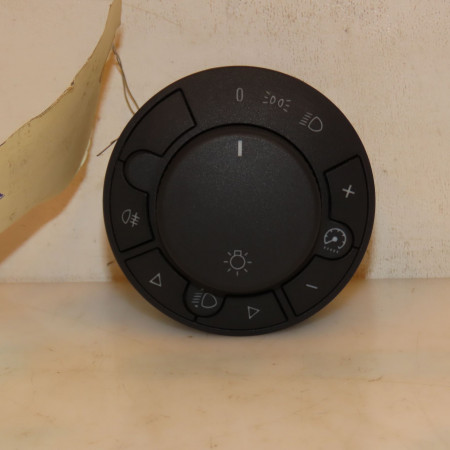 Interrupteur commande de phares occasion OPEL CORSA IV Phase 1 09-2006->12-2010 1.2 TWINPORT 80ch 13249511