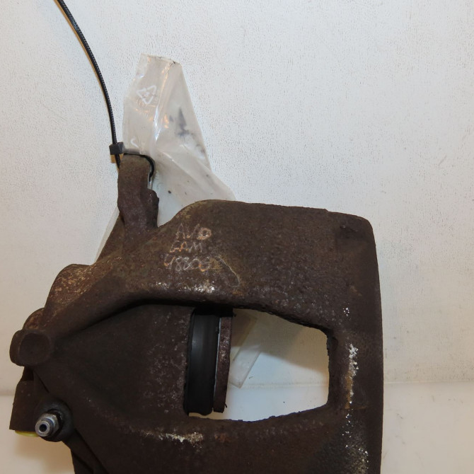 Etrier de frein avant droit occasion OPEL CORSA IV Phase 1 09-2006->12-2010 1.3 CDTI 90ch 93189802 3