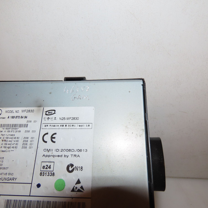 Autoradio occasion MERCEDES CLASSE A II Phase 2 04-2008->06-2012 A 180 CDI 169900850080 3