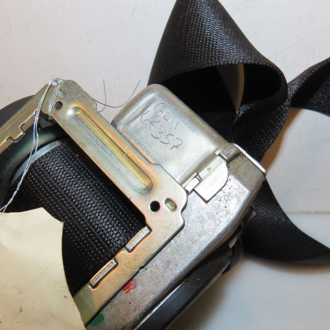 Ceinture arrière gauche occasion MERCEDES CLASSE A II Phase 2 04-2008->06-2012 A 180 CDI 1698606185 3