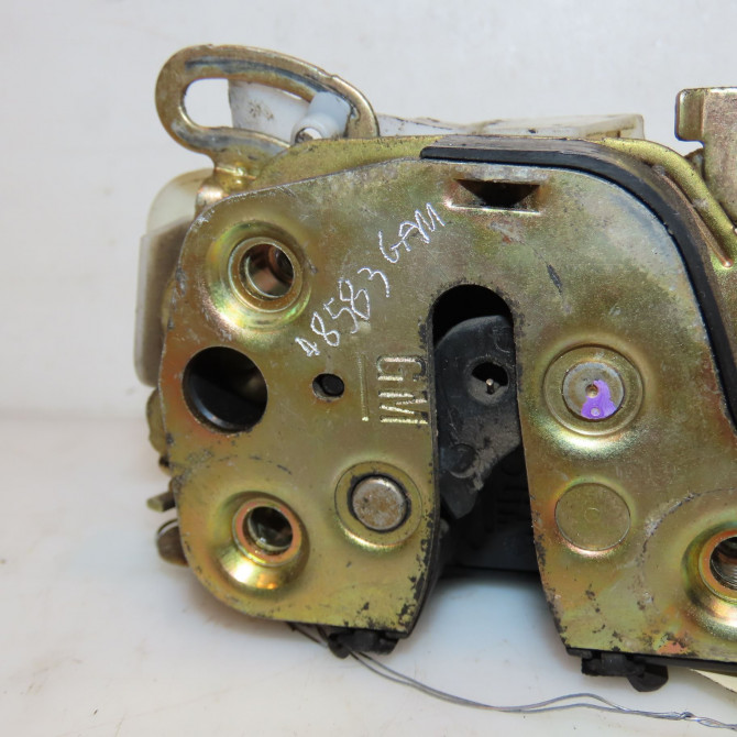 Serrure porte avg occasion OPEL CORSA I 3