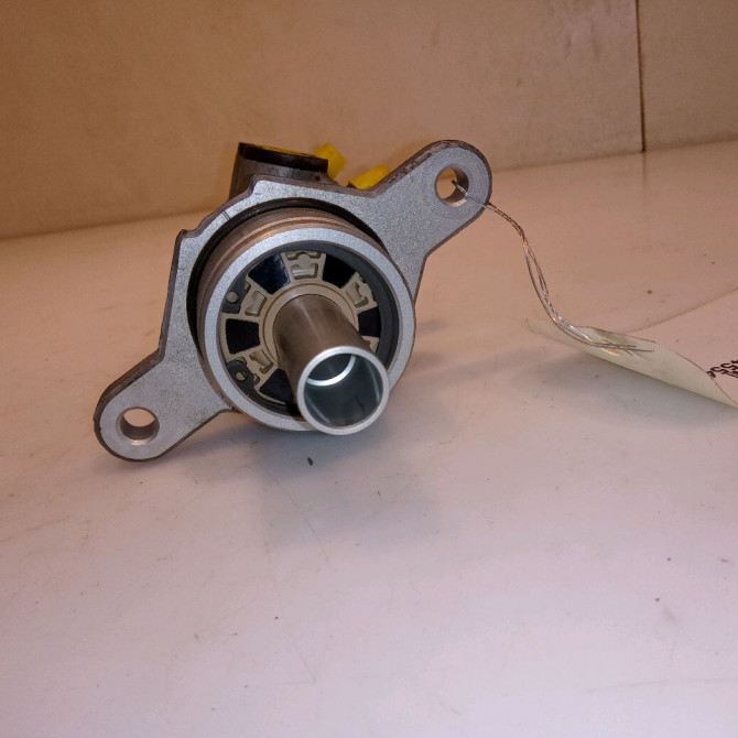 Maitre cylindre occasion VOLKSWAGEN GOLF V Phase 1 11-2003->10-2008 1.9 TDI 90ch 1K1614019F 2