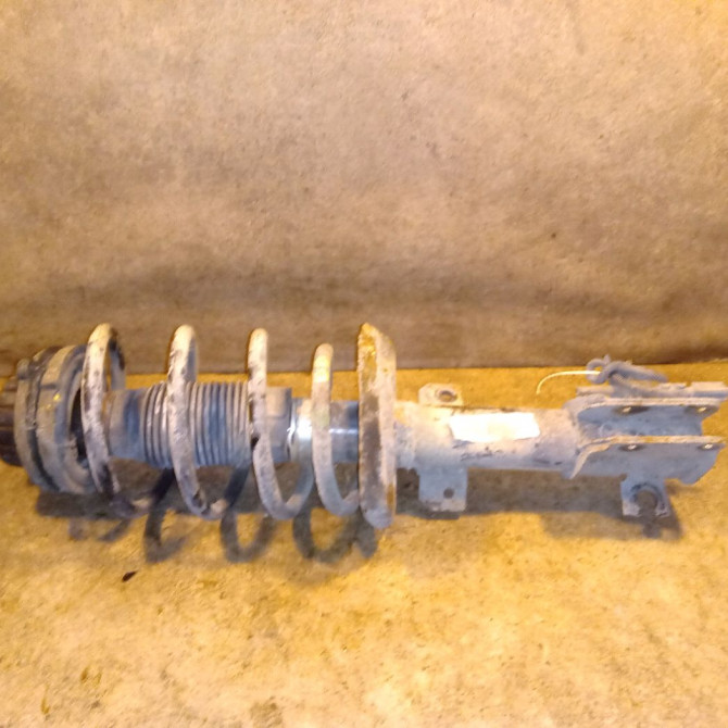 Amortisseur avant droit occasion FIAT BRAVO II BRAVO II Phase 1 2007-03-01->2011-12-31 1.9 DT 120ch 50708894 2