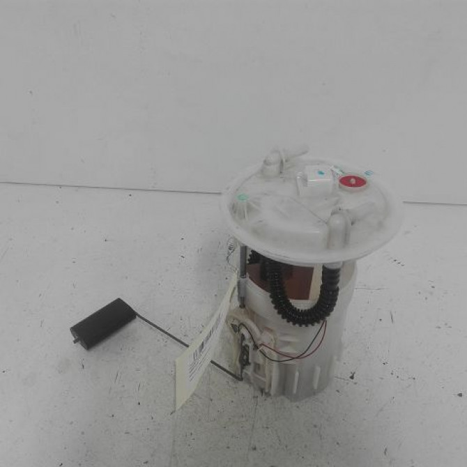 Pompe à carburant immergée occasion RENAULT LAGUNA III Phase 1 10-2007->10-2010 2.0 DCI 180ch 172020077R 1