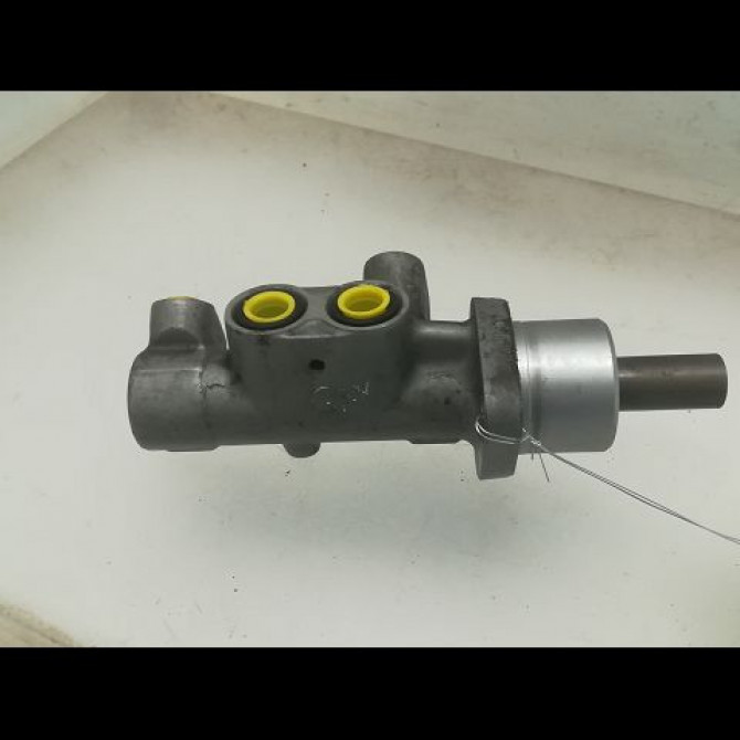 Maitre cylindre occasion RENAULT CLIO III Phase 1 09-2005->03-2009 1.5 DCI 70ch 7701208398 2