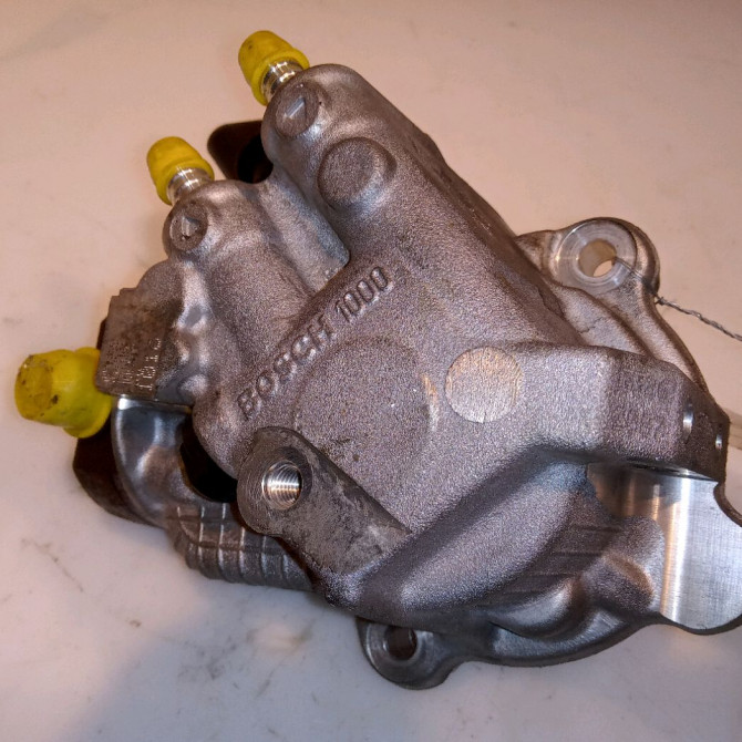 Pompe hp occasion B.M.W. SERIE 3 V 13518577643 3