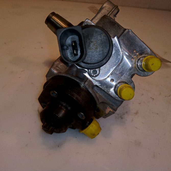 Pompe hp occasion B.M.W. SERIE 3 V 13518577643 4