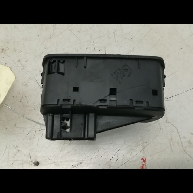 Commande lève-glace porte avant gauche occasion OPEL CORSA IV Phase 1 09-2006->12-2010 1.3 CDTI 75ch 13258522 2