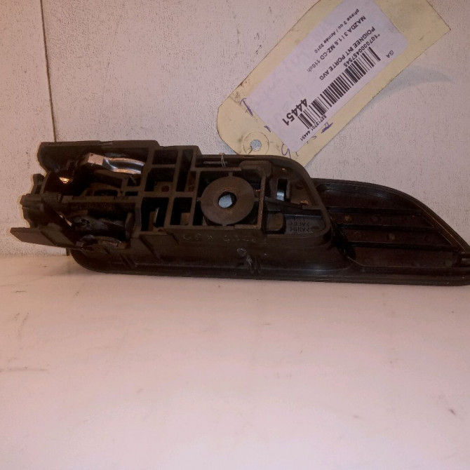 Poignee int porte avg occasion MAZDA 3 I Phase 1 10-2003->07-2006 BBM559330C02 2