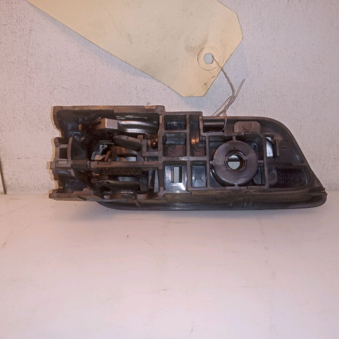 Poignee int porte arg occasion MAZDA 3 I Phase 1 10-2003->07-2006 BBM473330C02 2