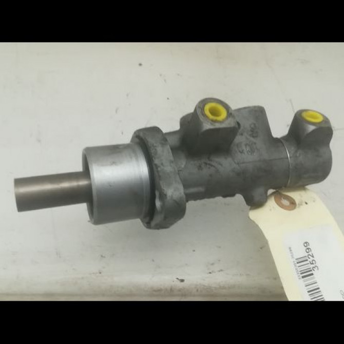 Maitre cylindre occasion RENAULT CLIO III Phase 2 03-2009->12-2014 1.5 DCI 85ch 7701208398 2