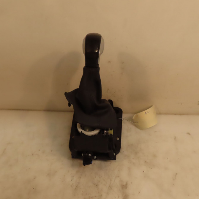 Levier de vitesses occasion PEUGEOT 208 208 Phase 1 2012-03-01->2015-09-30 1.2 VTI 82ch 9676190280 2