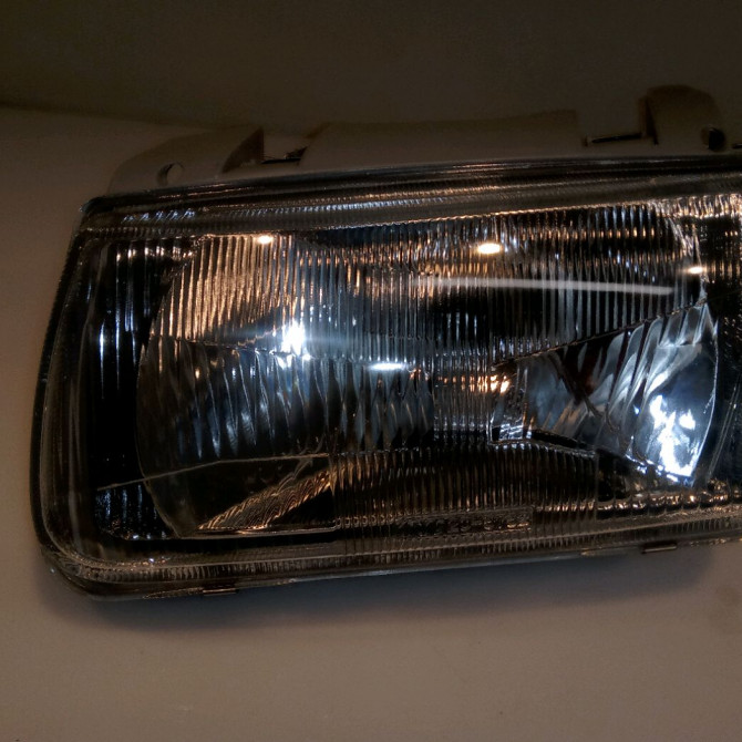 Phare gauche occasion VOLKSWAGEN POLO III Phase 1 10-1994->11-1999 1.6 6N1941015A 1
