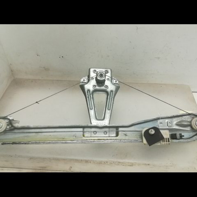 Mecanisme leve-glace arrière droit occasion RENAULT CLIO III Phase 1 09-2005->03-2009 1.5 DCI 70ch 8200291155 3