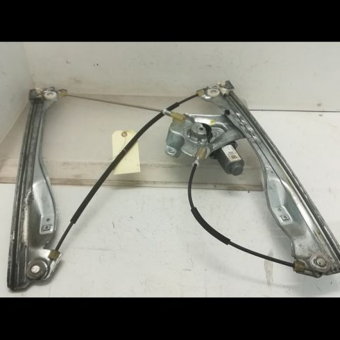 Mecanisme + moteur lève-glace avant droit occasion RENAULT CLIO III Phase 1 09-2005->03-2009 1.5 DCI 70ch 8200291147 4