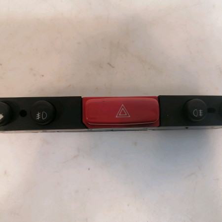 Bouton de warning occasion ALFA ROMEO 147 Phase 2 09-2004->10-2010