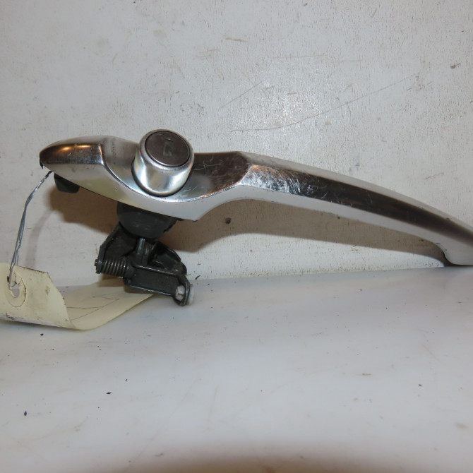 Poignee ext porte avg occasion ALFA ROMEO 156 Phase 3 SW 07-2003->12-2005 156023140 1