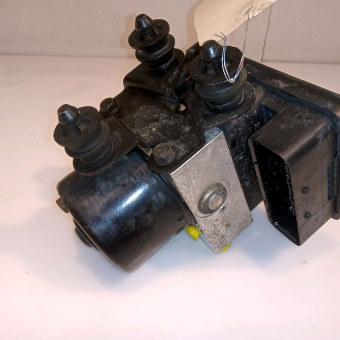 Unité hydraulique ABS occasion AUDI A3 II Phase 1 06-2003->06-2008 2.0 TDi 140ch 1K0698517B 3