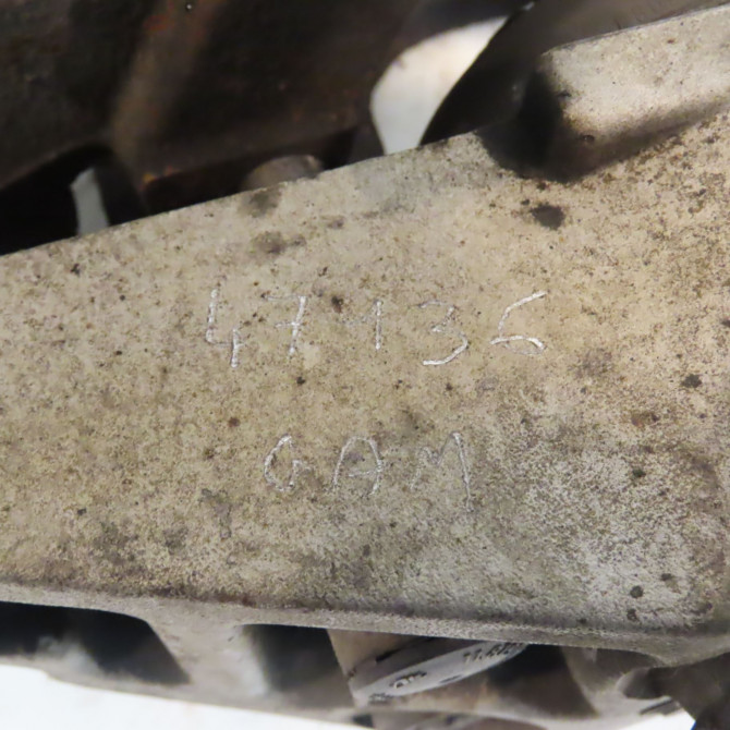 Etrier de frein avant droit occasion  8E0615124B 3