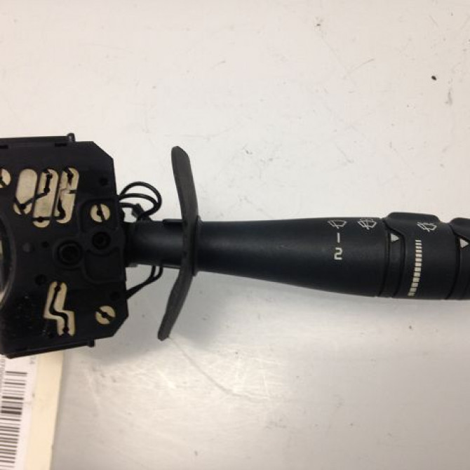 Commande essuie glace occasion RENAULT MEGANE I Phase 1 11-1995->03-1999 1.6 7701047262 1