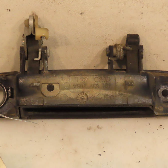 Poignee ext porte avg occasion AUDI A6 II Phase 1 06-1997->07-2001 2.5 TDi 150ch 4B1837207GRU 2