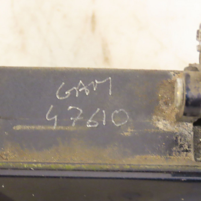 Poignee ext porte avg occasion AUDI A6 II Phase 1 06-1997->07-2001 2.5 TDi 150ch 4B1837207GRU 3