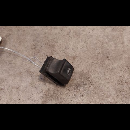 Commande leve-glace porte arrière gauche occasion AUDI Q7 I Phase 2 04-2009->04-2015