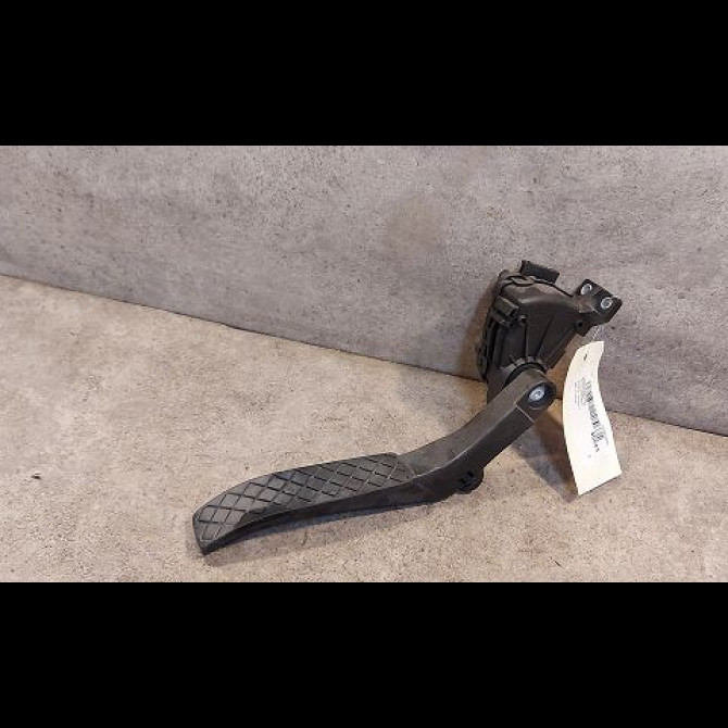 Potentiometre accelerateur occasion AUDI Q7 I Phase 2 04-2009->04-2015 1