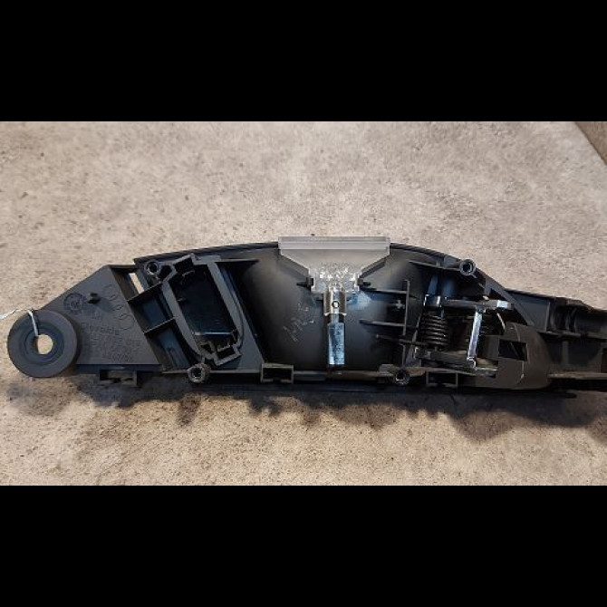 Poignee int porte arg occasion AUDI Q7 I Phase 2 04-2009->04-2015 4L0837019AH77 2