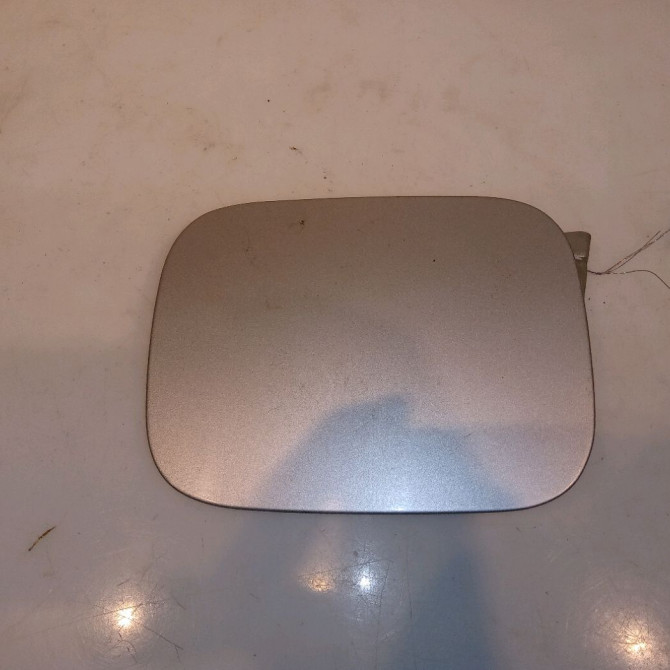 Volet de trappe carburant occasion AUDI A6 II Phase 2 07-2001->05-2004 4B0809905A 1