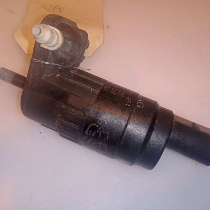 Pompe lave-glace avant occasion AUDI A3 II Phase 2 06-2008->07-2012 1K6955651 2