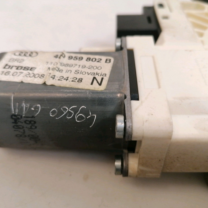 Mecanisme+moteur leve-glace ard occasion AUDI Q7 I Phase 2 04-2009->04-2015 4L0839462D 5